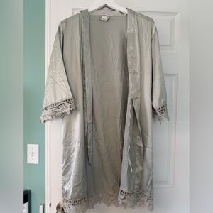 Bridesmaid Light Green Kimono